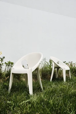 Armlehnstuhl Bell Chair