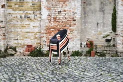 Armlehnstuhl Bell Chair