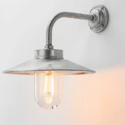 Außenwandleuchte Gusseisen und Stahl rechtwinklig