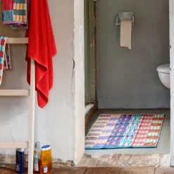 Badematte Odds & Ends