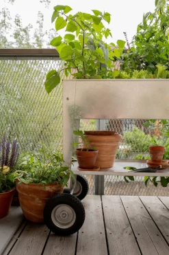 Balkonhochbeet verzinkt rollbar