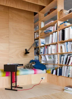 Beistelltisch Station