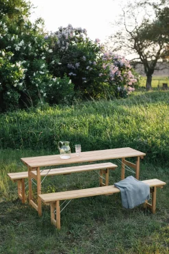 Biergartengarnitur Robinienholz