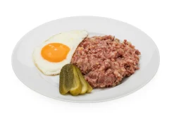 Bio-Labskaus mit Fleisch vom Angus-Weiderind