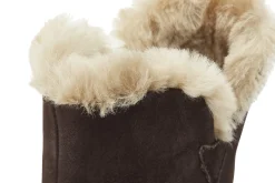 Damenboot mit Lammfell