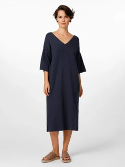 Damen-Strickkleid V-Ausschnitt