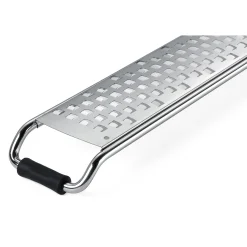 Edelstahl-Reibe geätzt