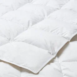 Gänsedaunen-Bettdecke leicht