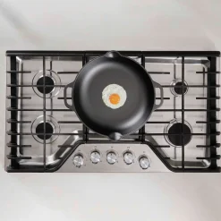 Große Gusseisenpfanne mit Griffen