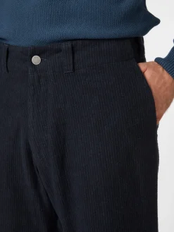 Herrenhose gestreift