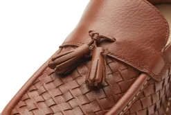 Herrenschuh geflochten