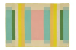 Lammwolldecke Bauhausstil