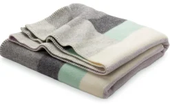 Lammwolldecke Bauhausstil