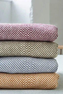 Lammwolldecke Zickzack-Streifen Kattefot