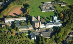 Müsliriegel mit Honig