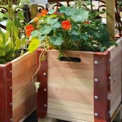 Pflanzgefäß Palettenrahmen