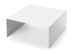 Regaleinsatz zu Container Henry