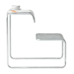 Stuhl und Tisch Basilea