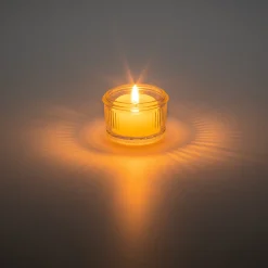 Teelicht im Glas mit Löschdeckel