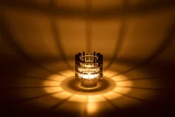 Teelichthalter Gravity