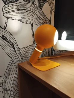 Tischleuchte Base Magnetica