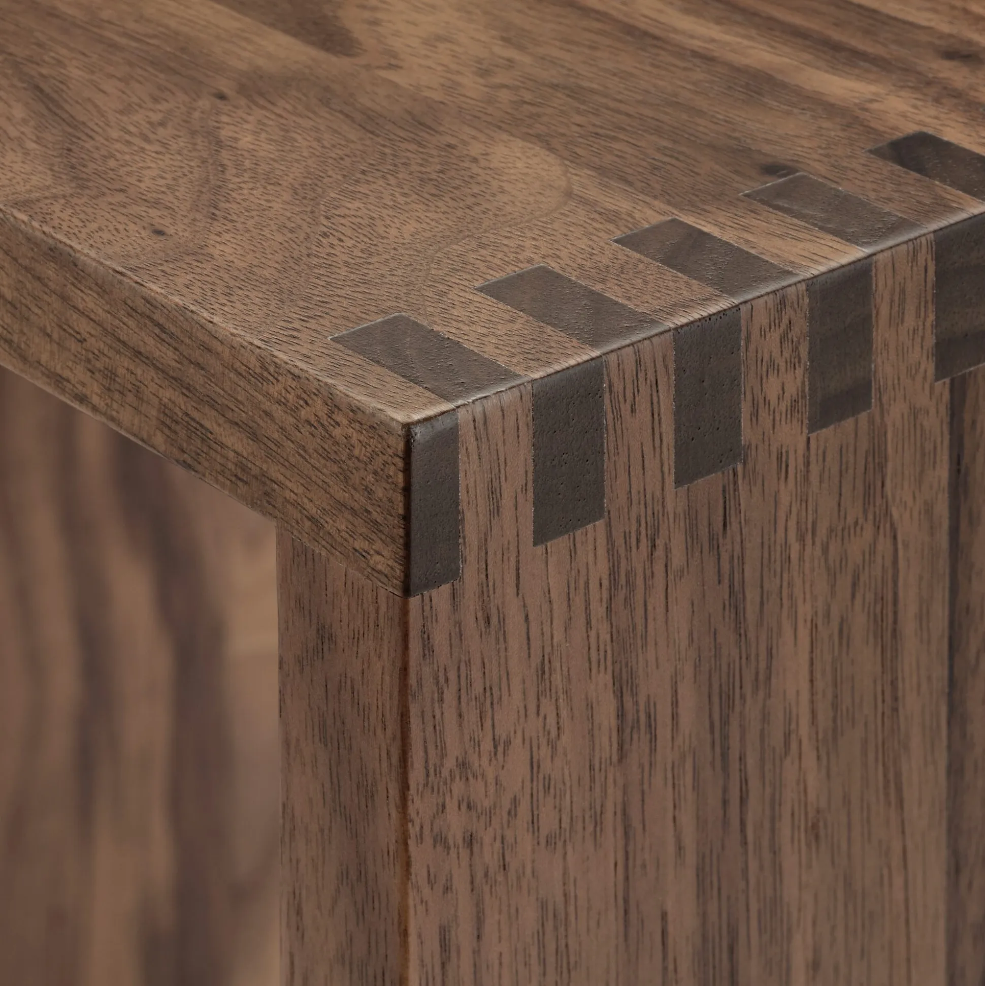 Ulmer Hocker Nussbaumholz