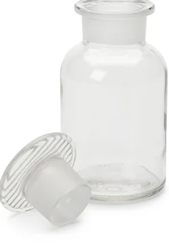 Vorratsflasche mit Glasstopfen