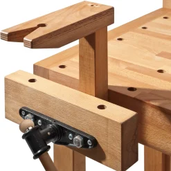 Werkbank mit Zubehör